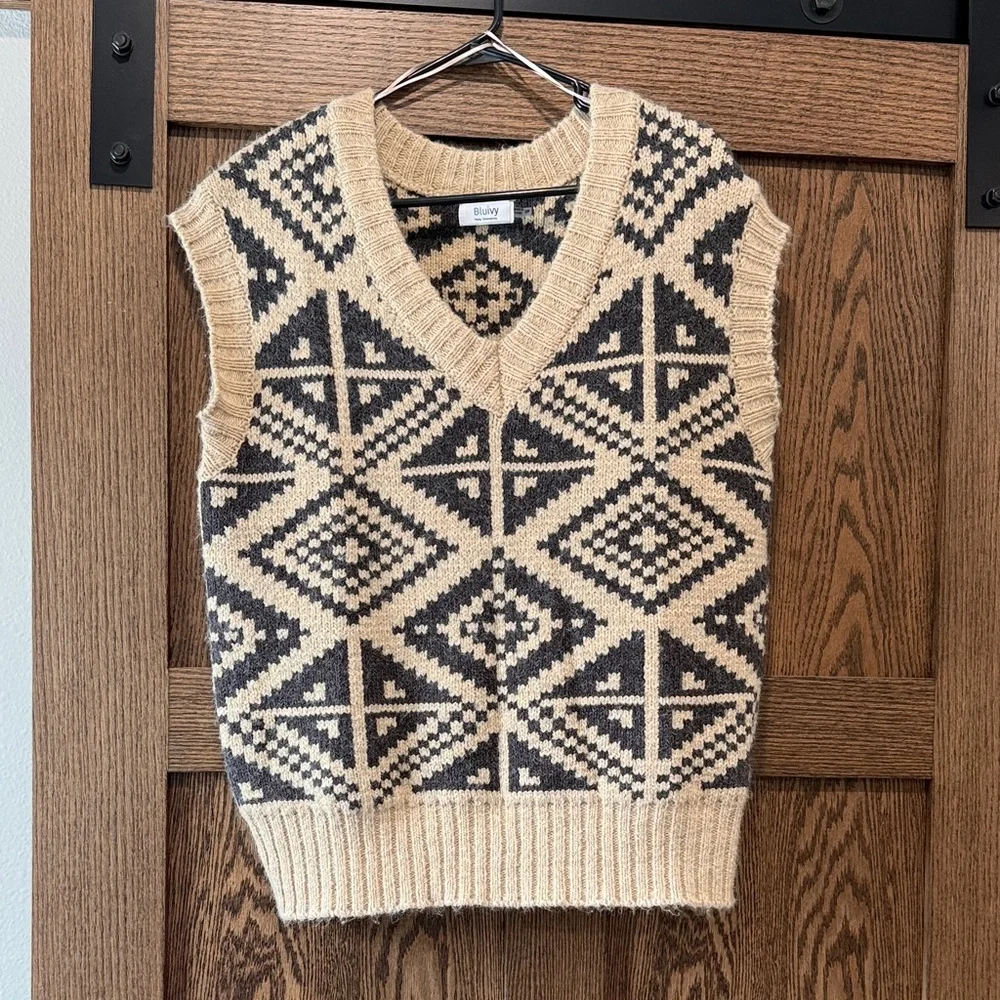 V-Neck Sweater Vest - Picture 1 of 2